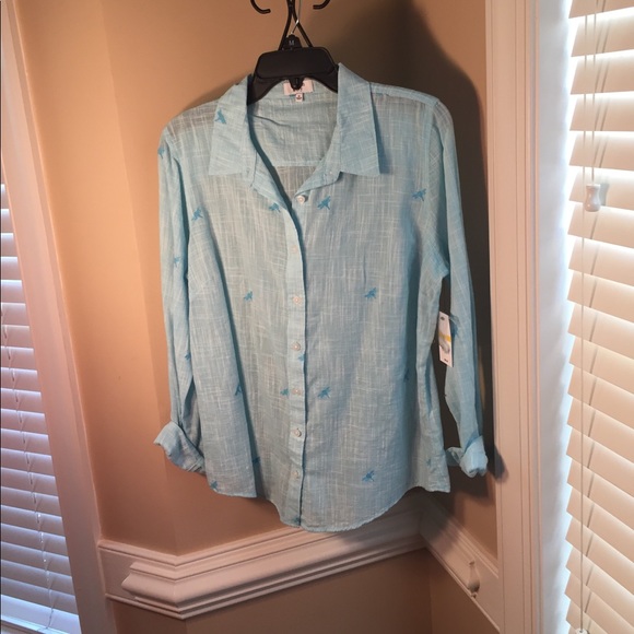 Crown & Ivy Tops - NWT Crown And Ivy Casual Button Down Shirt